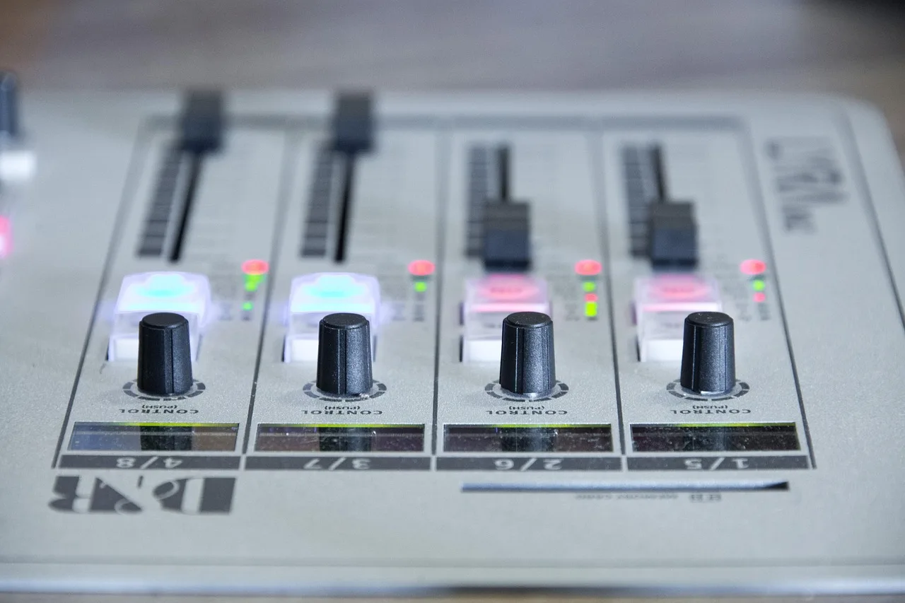 radio, console, mixer, sound, music, dj, mix, radio, radio, radio, radio, radio