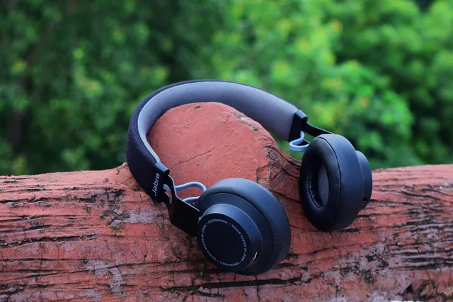 headphone, music, headphones, headsets, technology, listening, hearing, gadget, sound, audio, headphone, music, headphones, headphones, headsets, listening, hearing, hearing, hearing, gadget, gadget, gadget, gadget, gadget, audio. How to run radio advertising audience research for campaigns